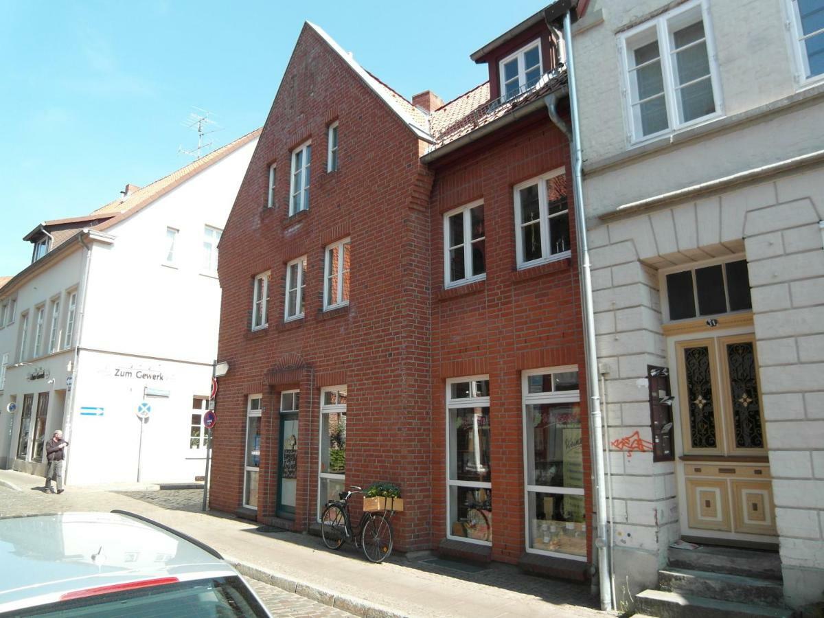 Altstadtglueck - Inklusive Privatparkplatz! 鲁纳 外观 照片